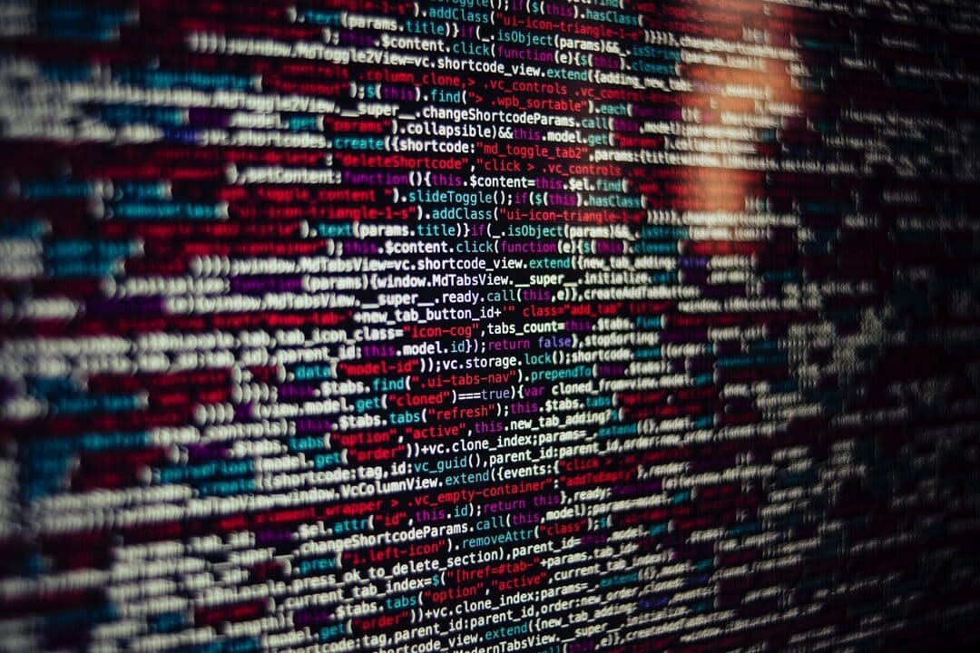 Como corrigir vulnerabilidades e proteger os seus endpoints na nuvem híbrida
